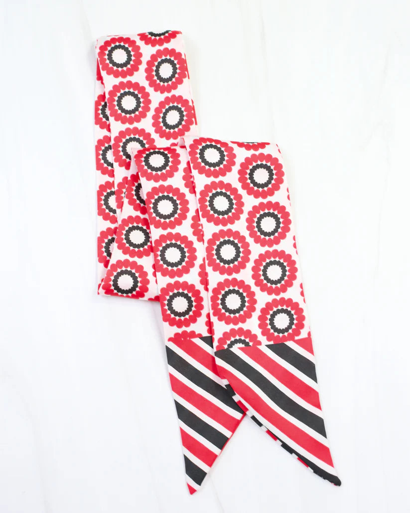 LUCY FLORAL SKINNY SCARF- RED BLACK