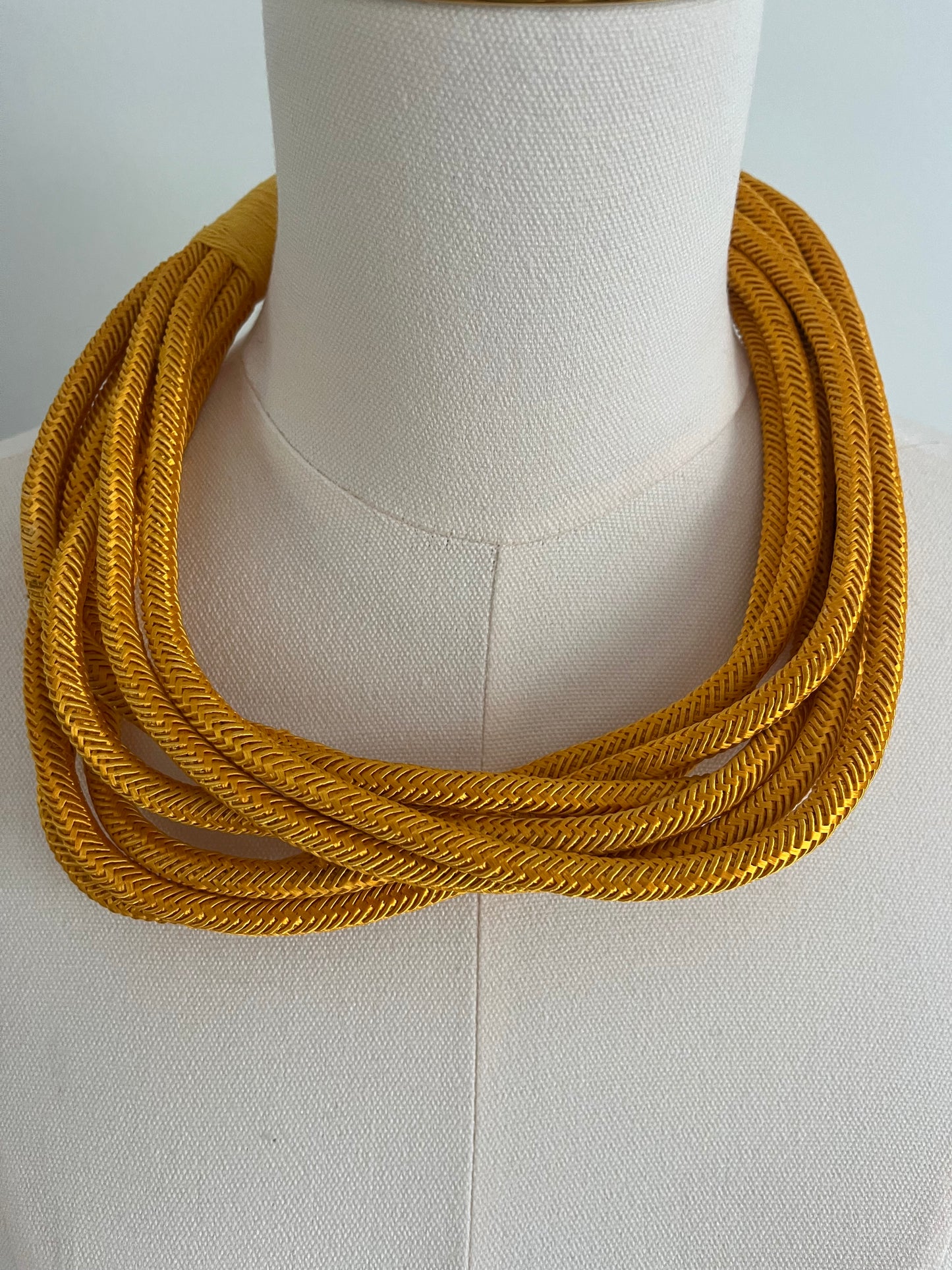 MUTLI STRAND ROPE NEKCLACE- MUSTARD