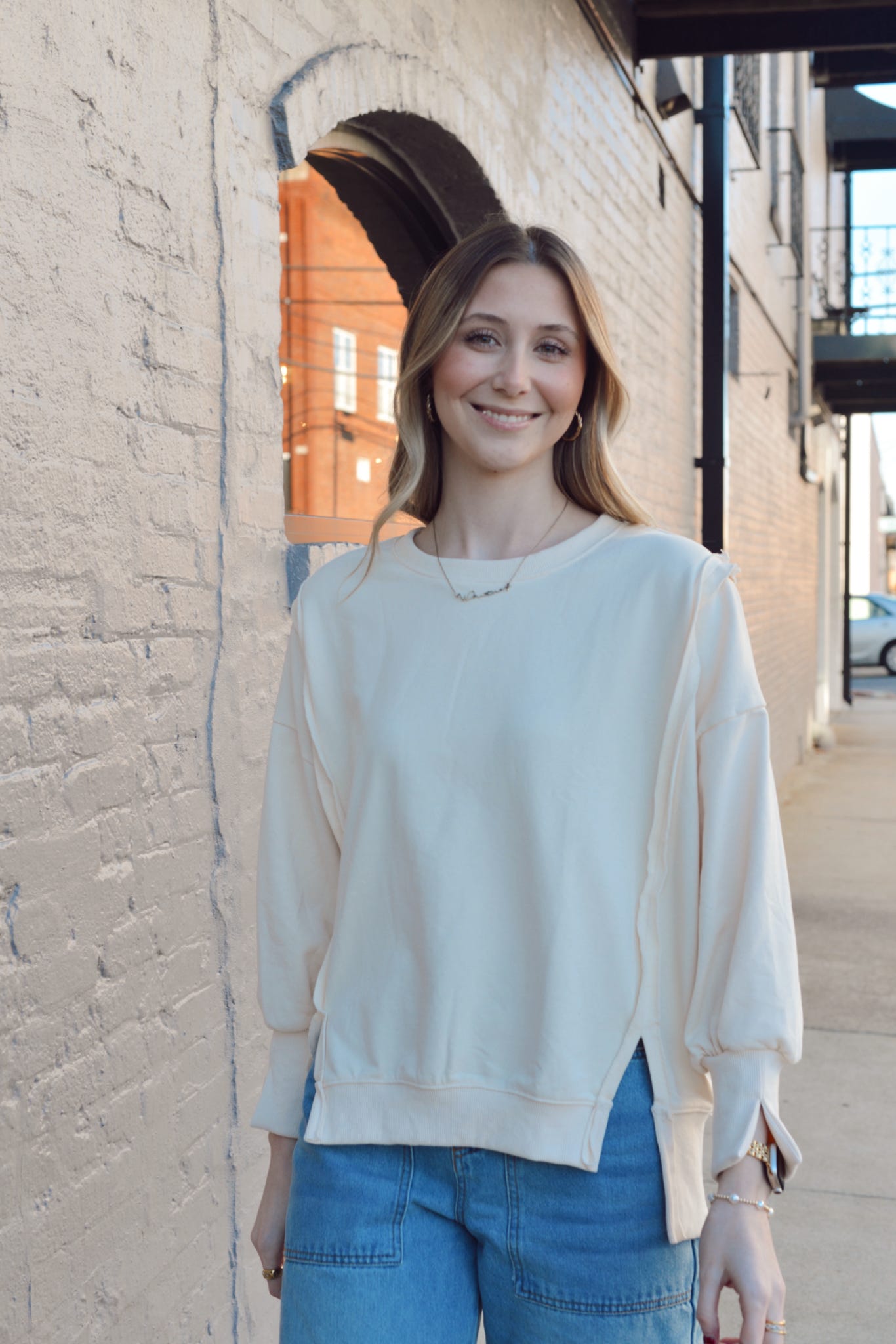 LONG SLEEVE OVER SIZE SWEATSHIRT WITH TRIM DETAIL