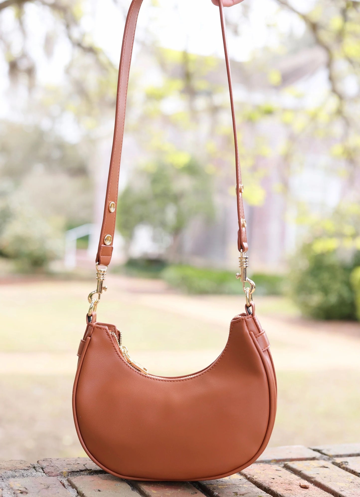 KIARA HANDBAG-CAMEL
