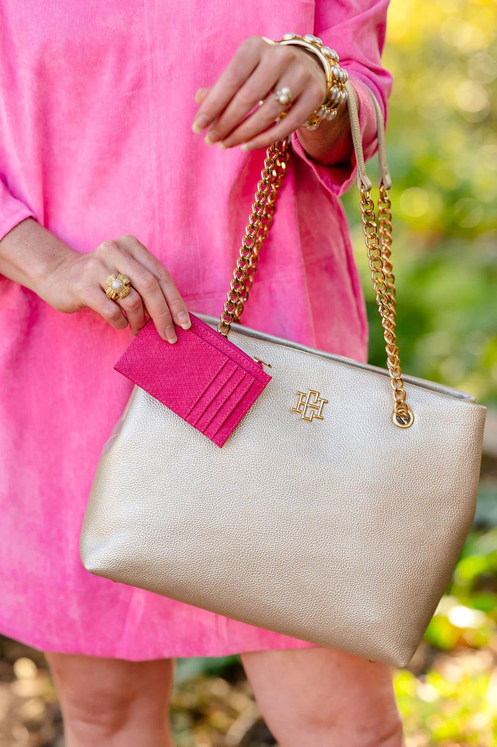 MOLLY ZIP CARD HOLDER-FUSCHIA