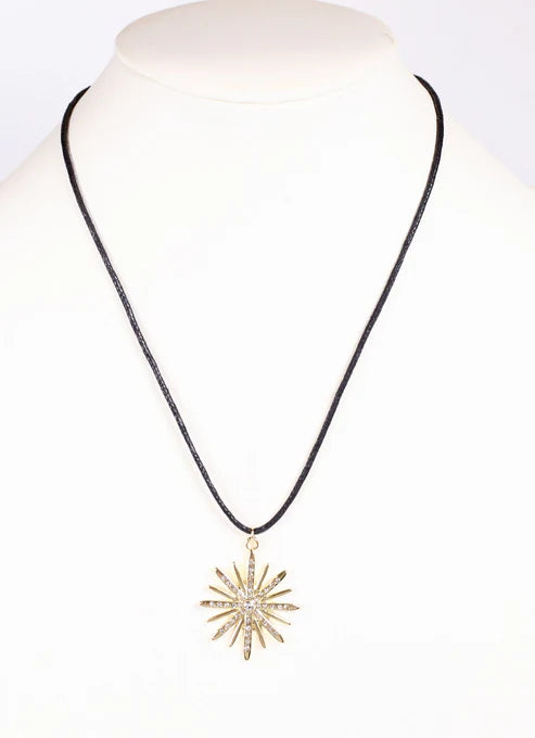 ODETTE CORD NECKLACE WITH GOLD PENDANT