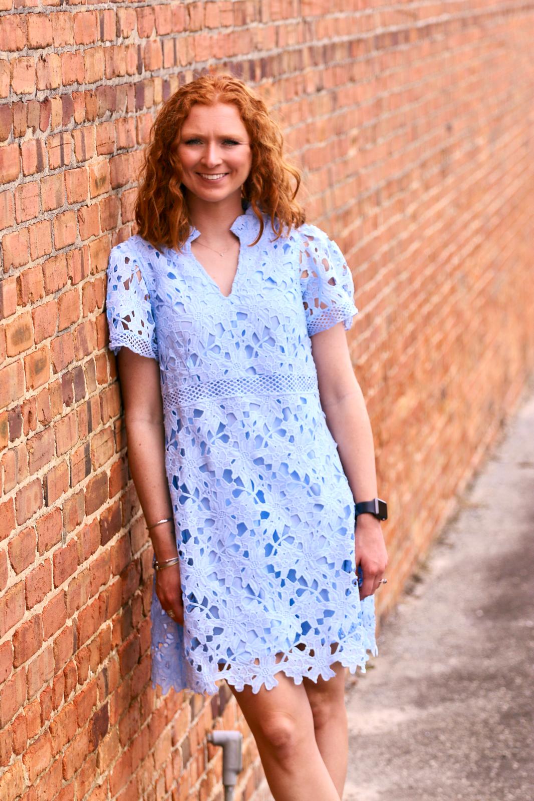 FLORAL LACE MINI DRESS