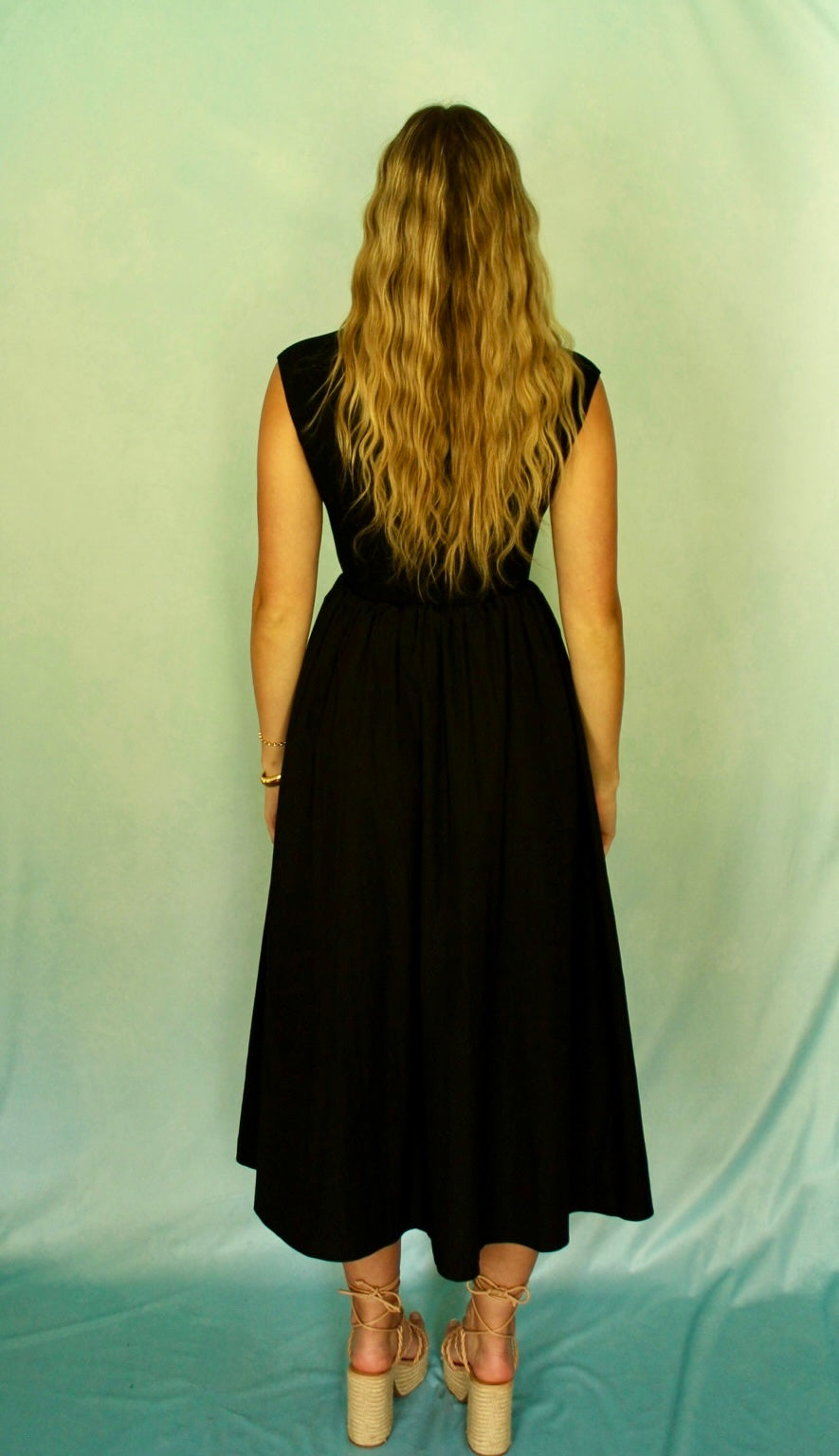 MIDNIGHT MEADOW MIDI DRESS