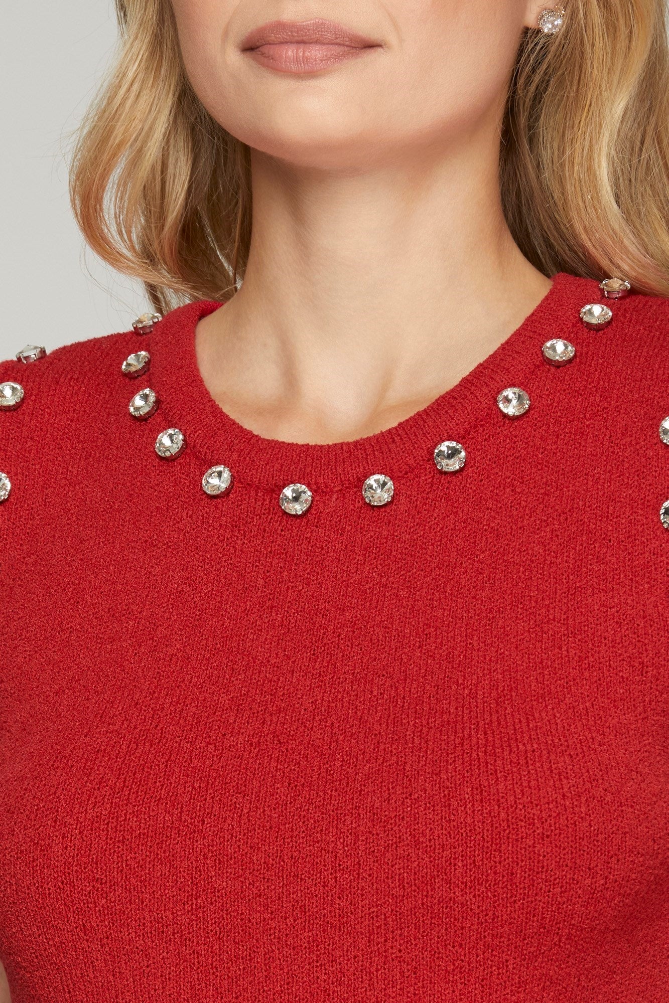 SLEEVELESS RHINESTONE SWEATER CROP TOP