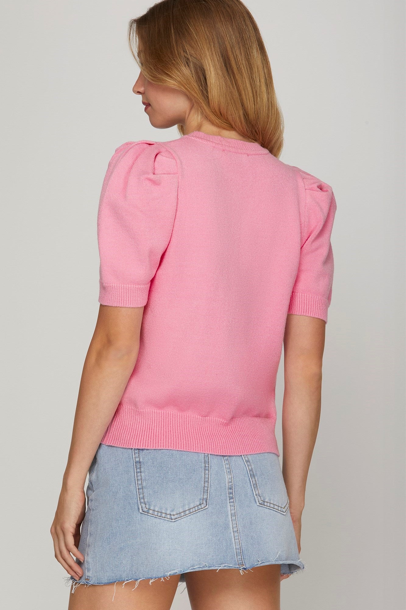 SHORT SLEEVE SWEATER TOP