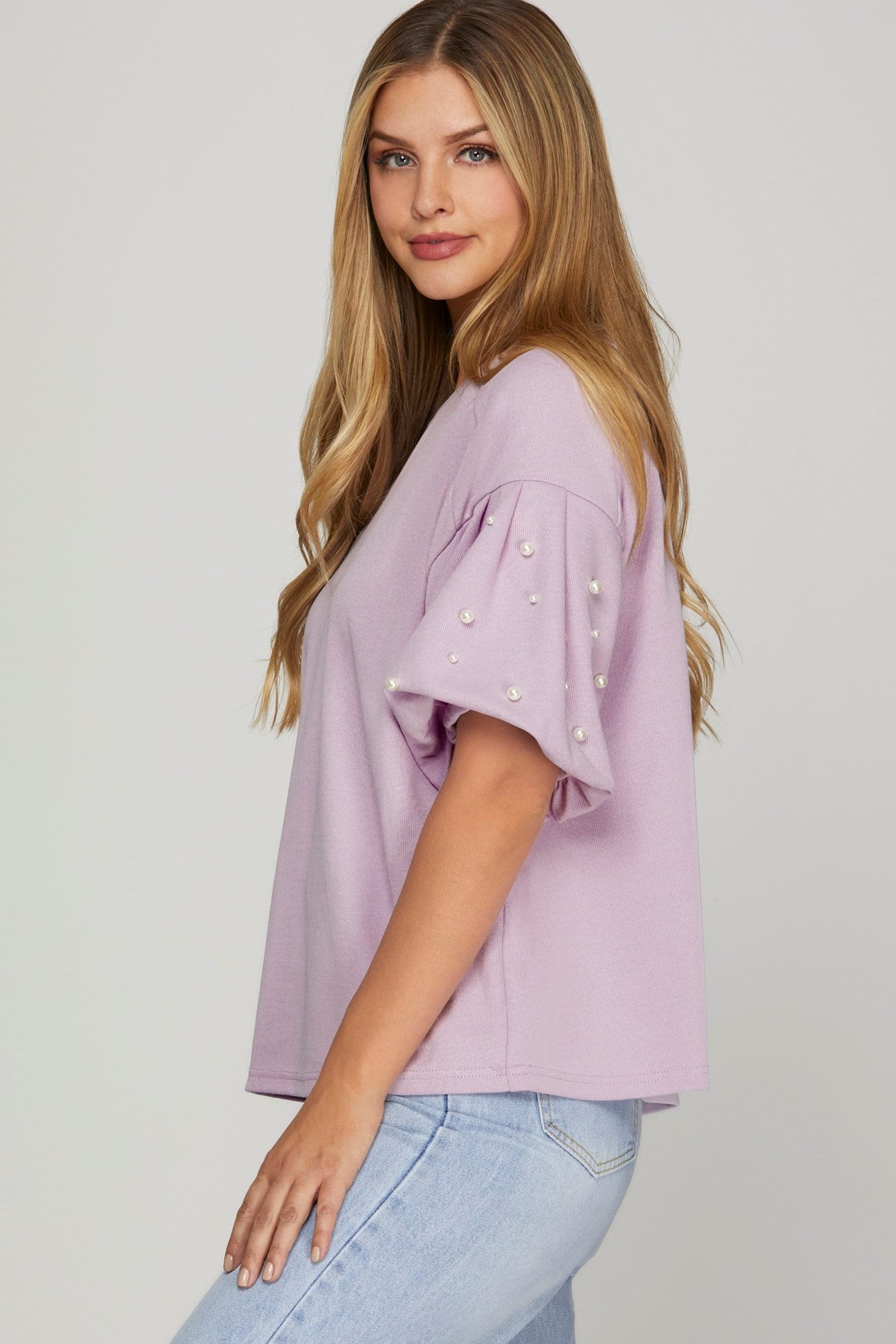 PEARL ACCENTED KNIT TOP