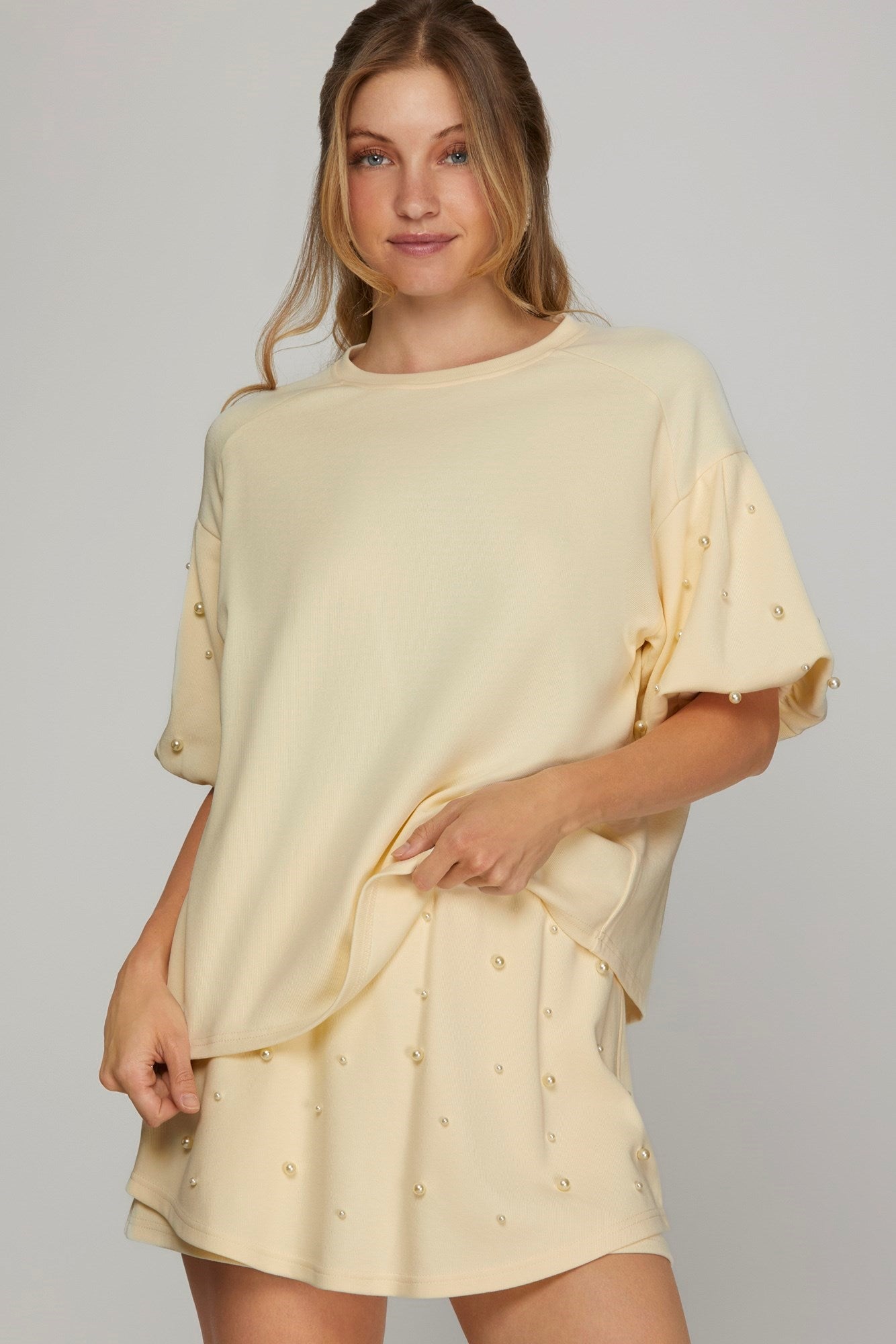 PEARL ACCENTED KNIT TOP