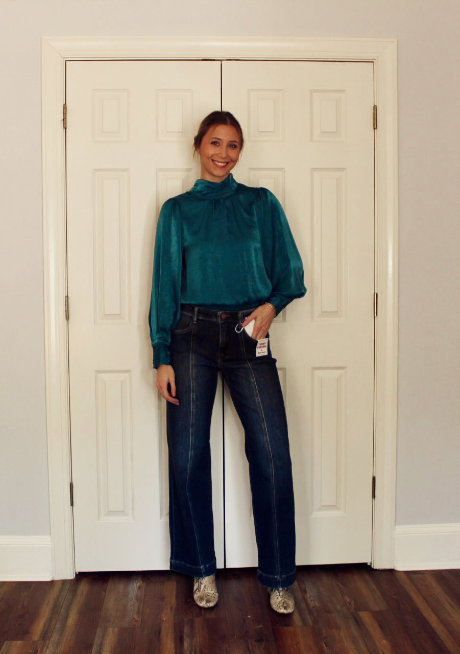 EMMA TOP - Gopher Lane Boutique & Gifts