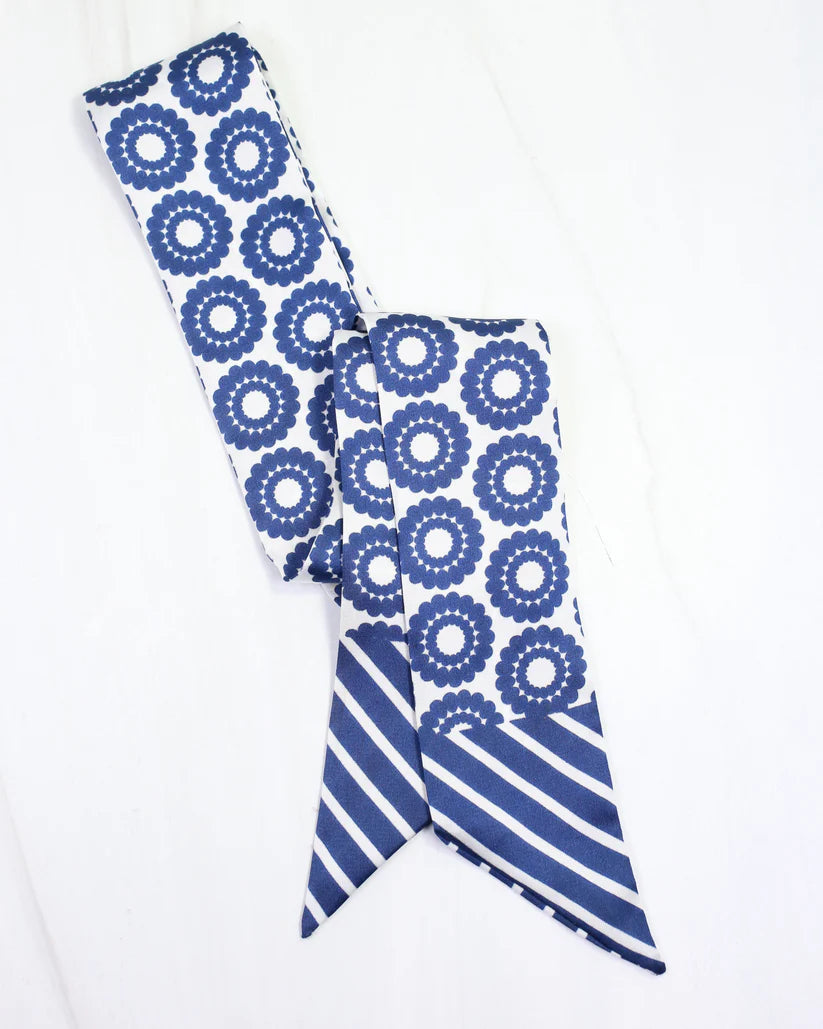 LUCY FLORAL SKINNY SCARF- NAVY WHITE