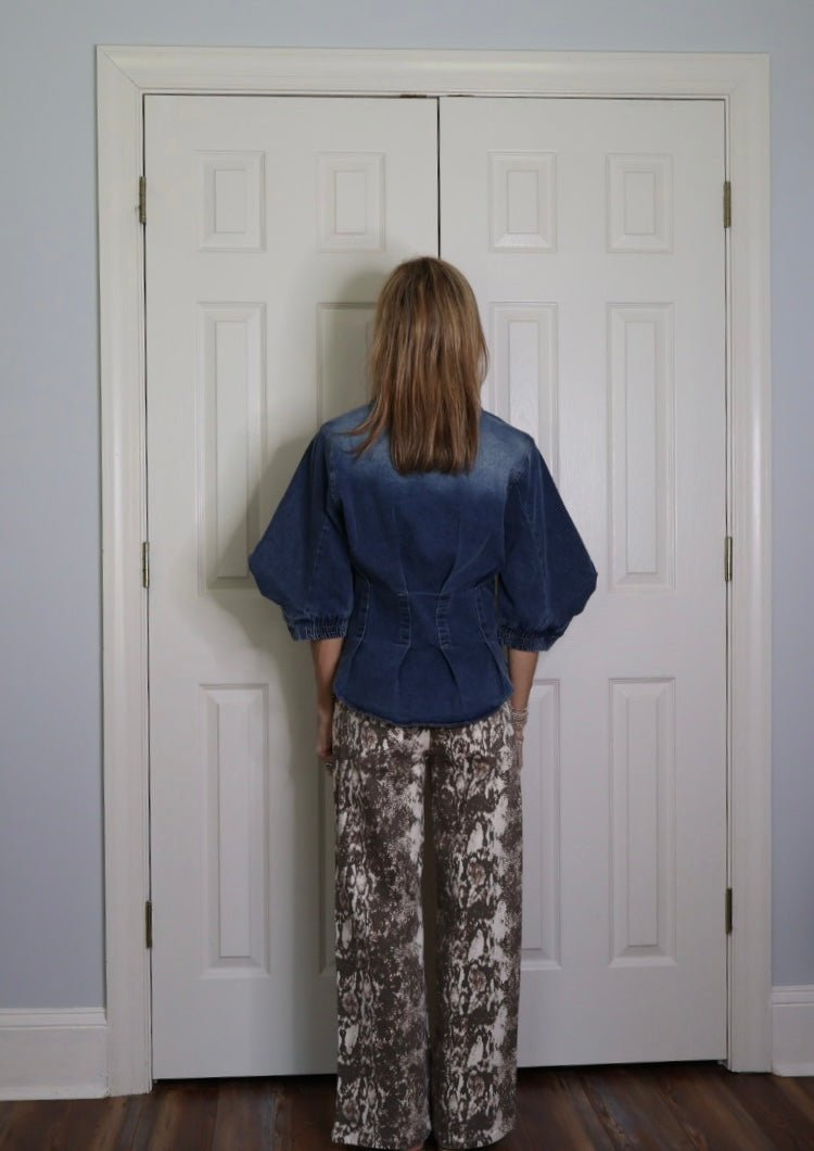 HOURGLASS DENIM TOP - Gopher Lane Boutique & Gifts