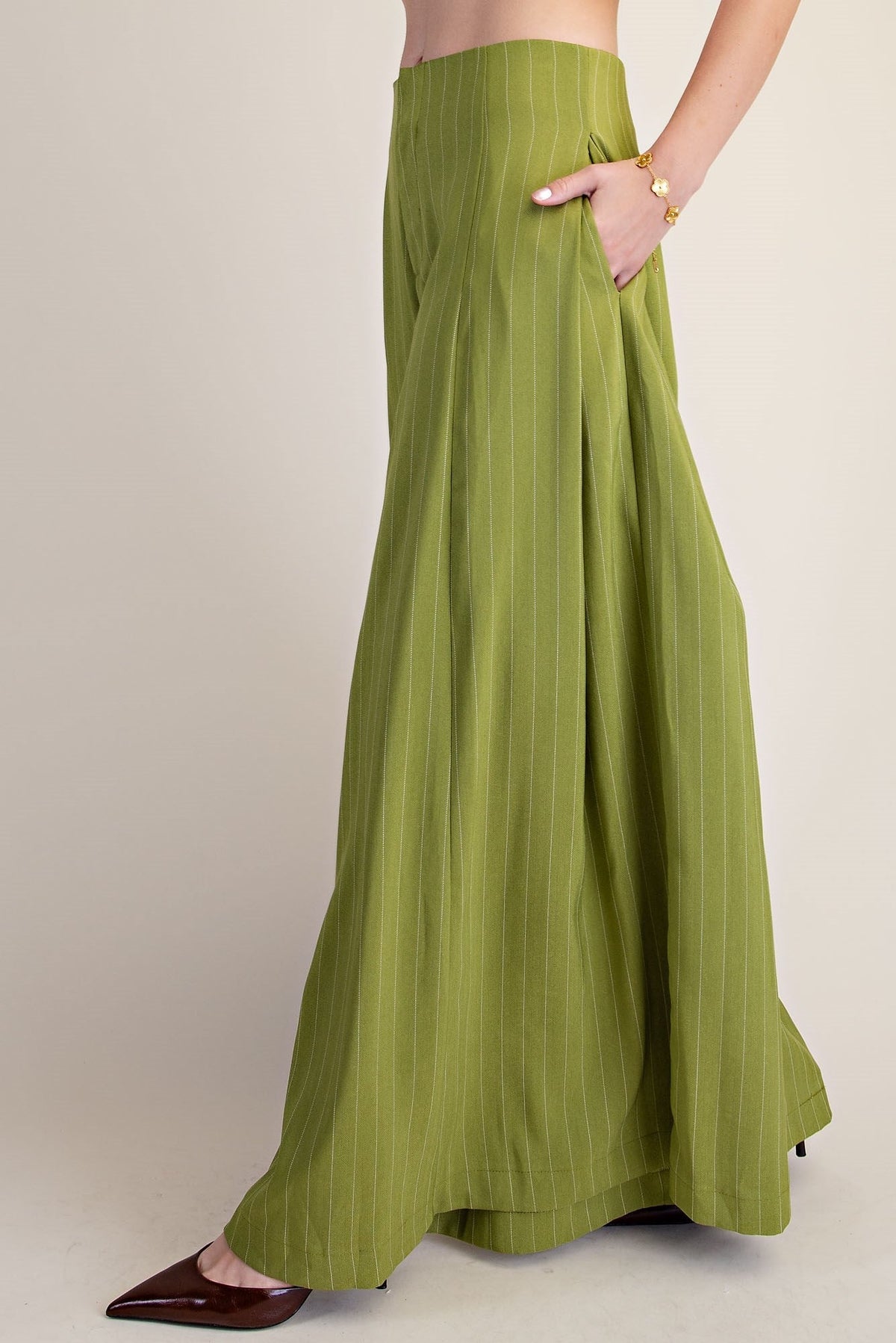 THE SIENNA STRIPED PANTS-GREEN - Gopher Lane Boutique & Gifts