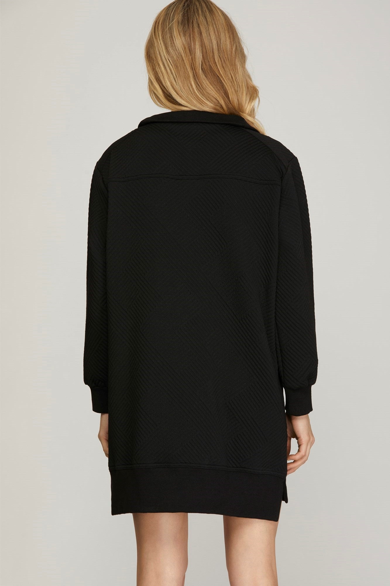 LONG SLEEVE HALF ZIP TEXTURED HEAVY KNIT DRESS WITH POCKETS