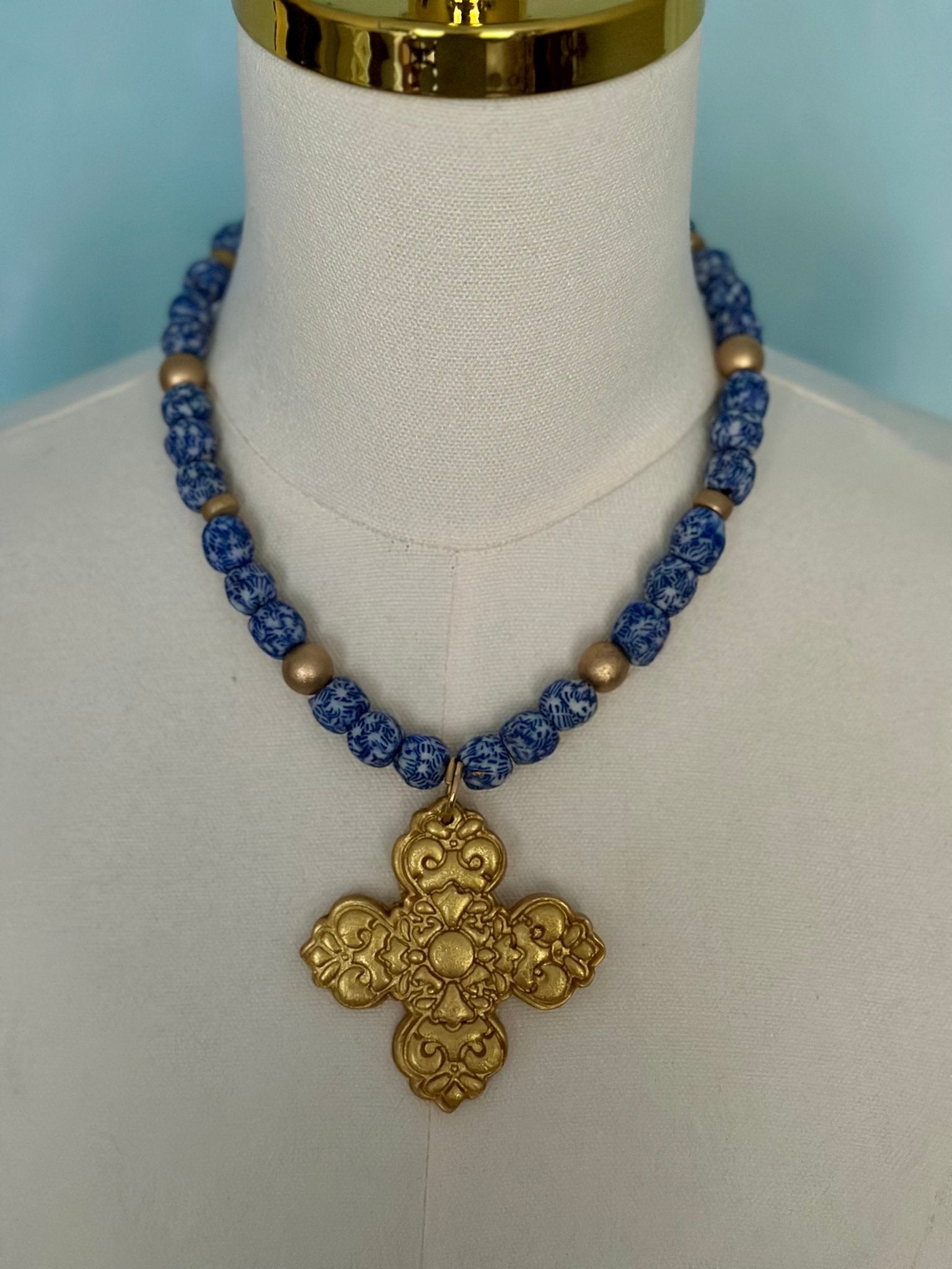 ABIGAIL CHARM NECKLACE - Gopher Lane Boutique & Gifts