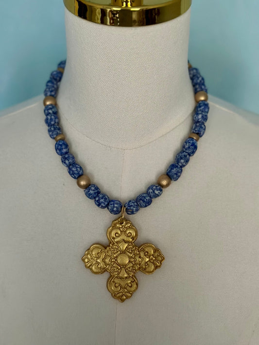 ABIGAIL CHARM NECKLACE - Gopher Lane Boutique & Gifts