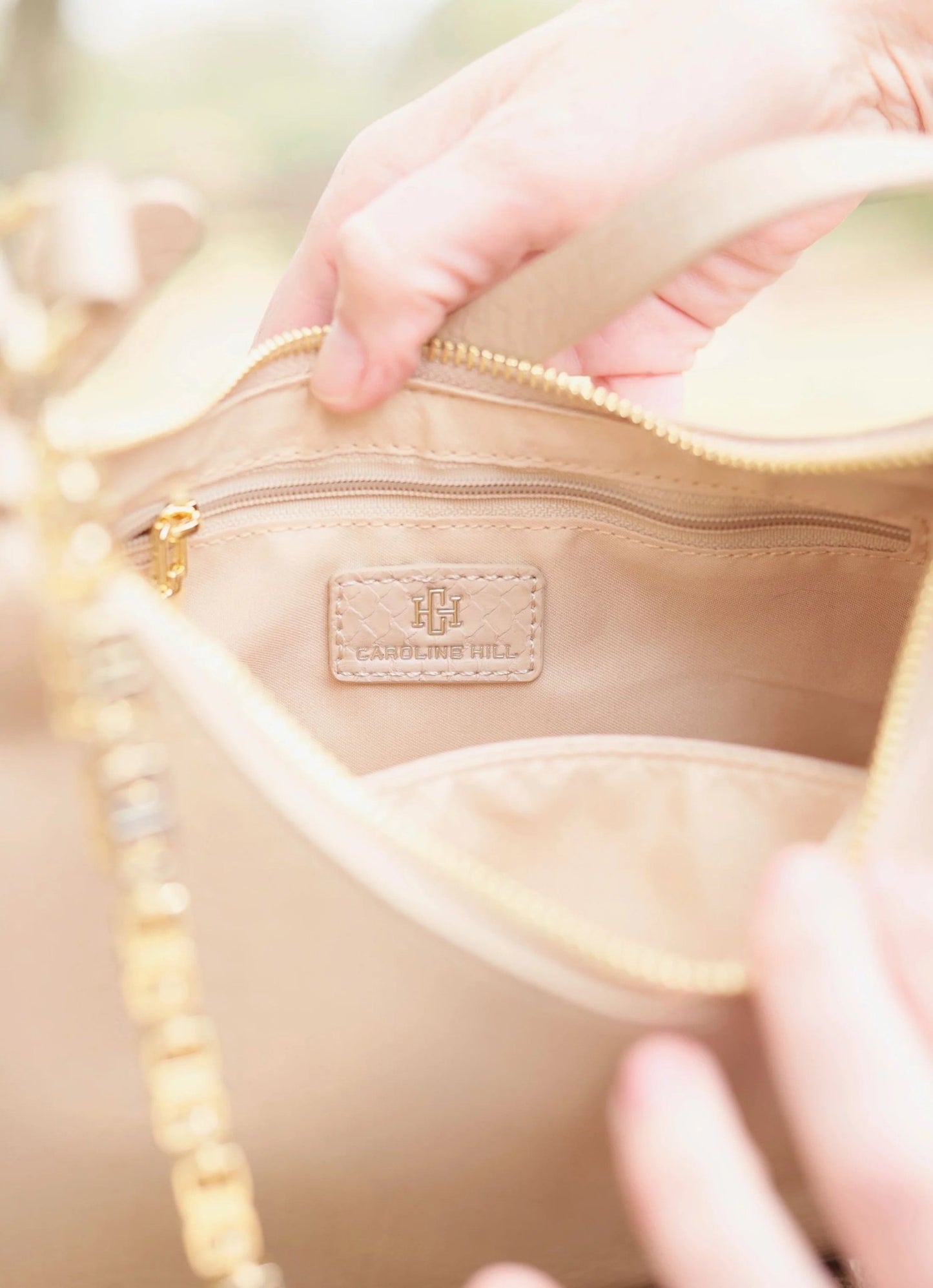 BILLIE CROSSBODY WITH CHAIN - CREAM - Gopher Lane Boutique & Gifts