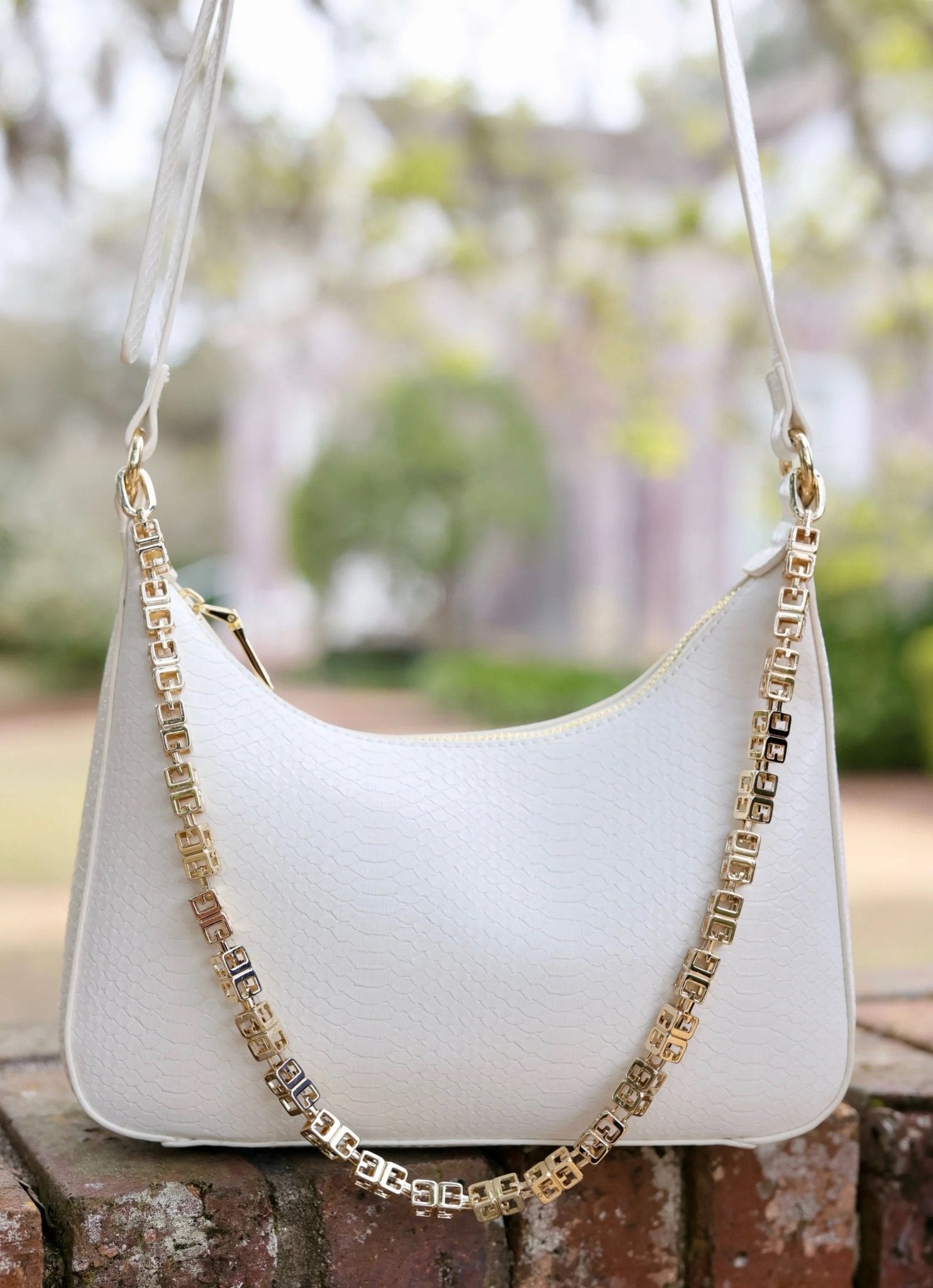 BILLIE CROSSBODY WITH CHAIN - CREAM - Gopher Lane Boutique & Gifts