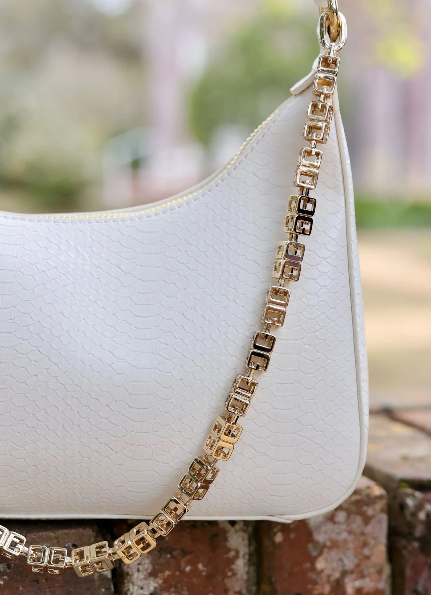 BILLIE CROSSBODY WITH CHAIN - CREAM - Gopher Lane Boutique & Gifts