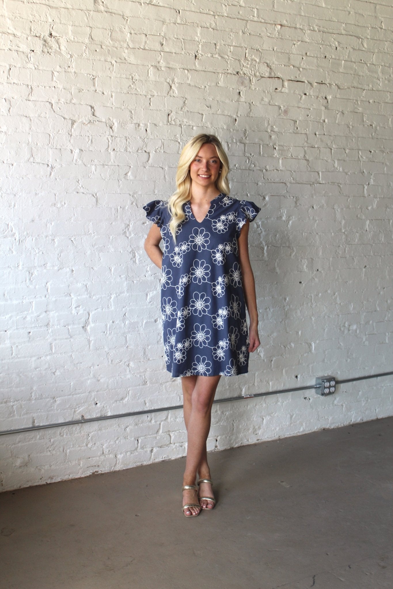 DAISY DREAM DRESS - Gopher Lane Boutique & Gifts