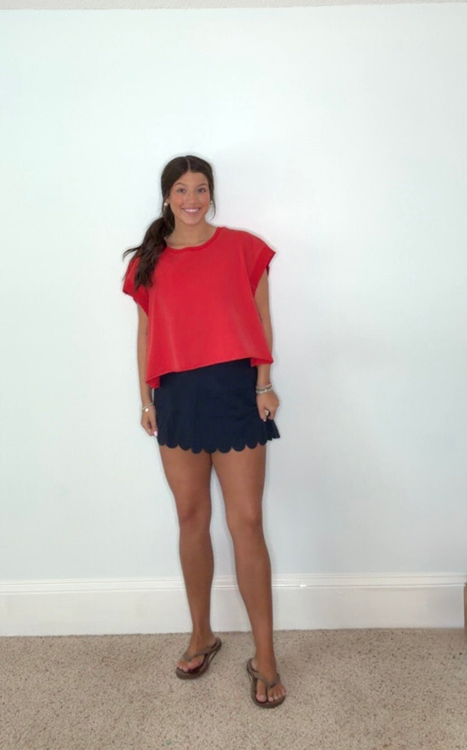 EFFORTLESS EDGE TOP - RED - Gopher Lane Boutique & Gifts