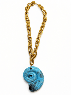 GOLD CHUNKY CHAIN NECKLACE WITH BLUE CONCH SEASHELL - Gopher Lane Boutique & Gifts