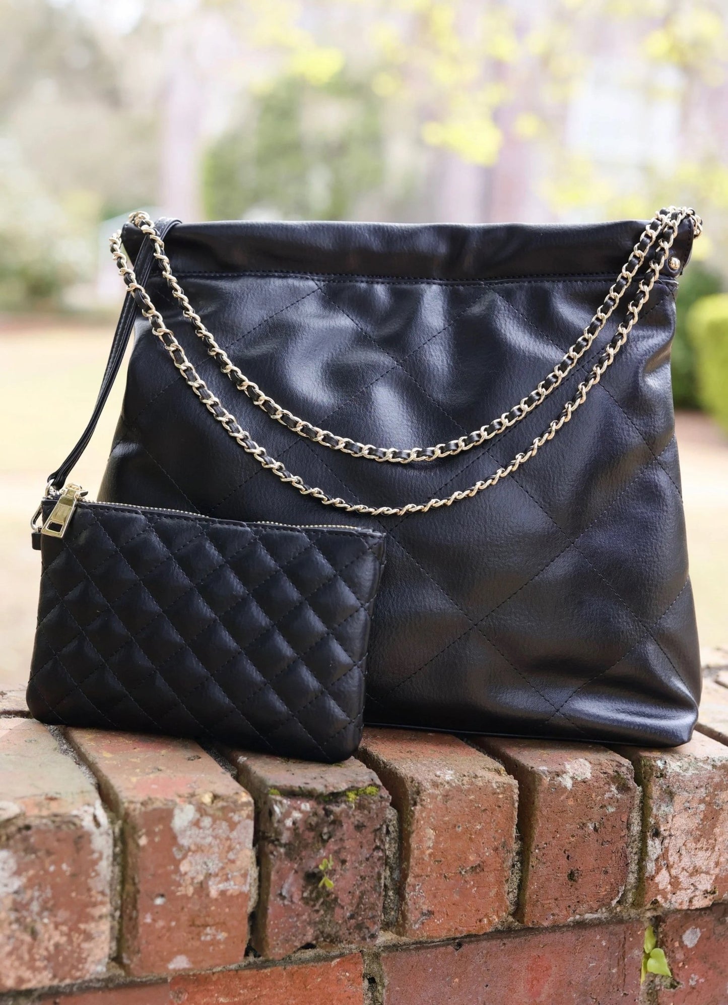 HARLOW TOTE WITH POUCH - BLACK - Gopher Lane Boutique & Gifts