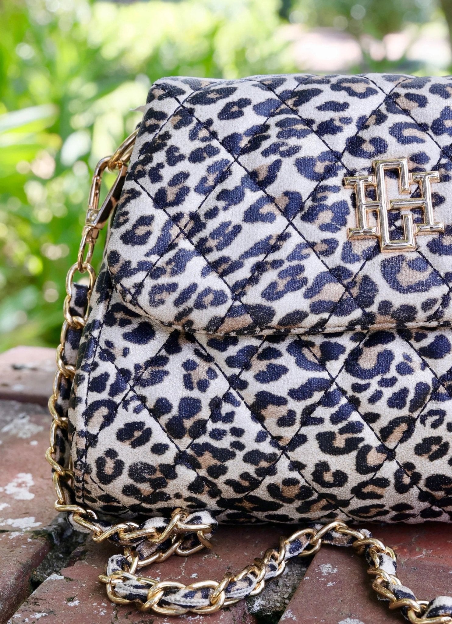 KYLIE CROSSBODY - SPOTTED DQ - Gopher Lane Boutique & Gifts