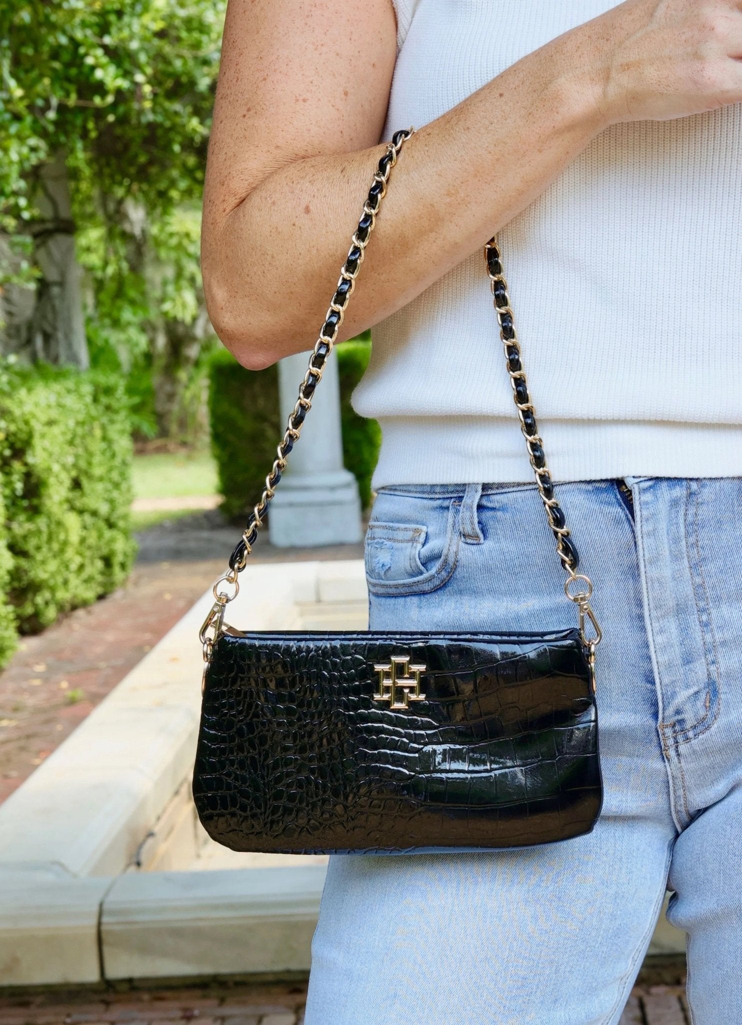 LIVI CROSSBODY - BLACK PATENT - Gopher Lane Boutique & Gifts