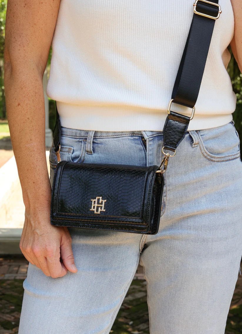 MAVERICK CROSSBODY BAG WITH POCKET - BLACK ES - Gopher Lane Boutique & Gifts