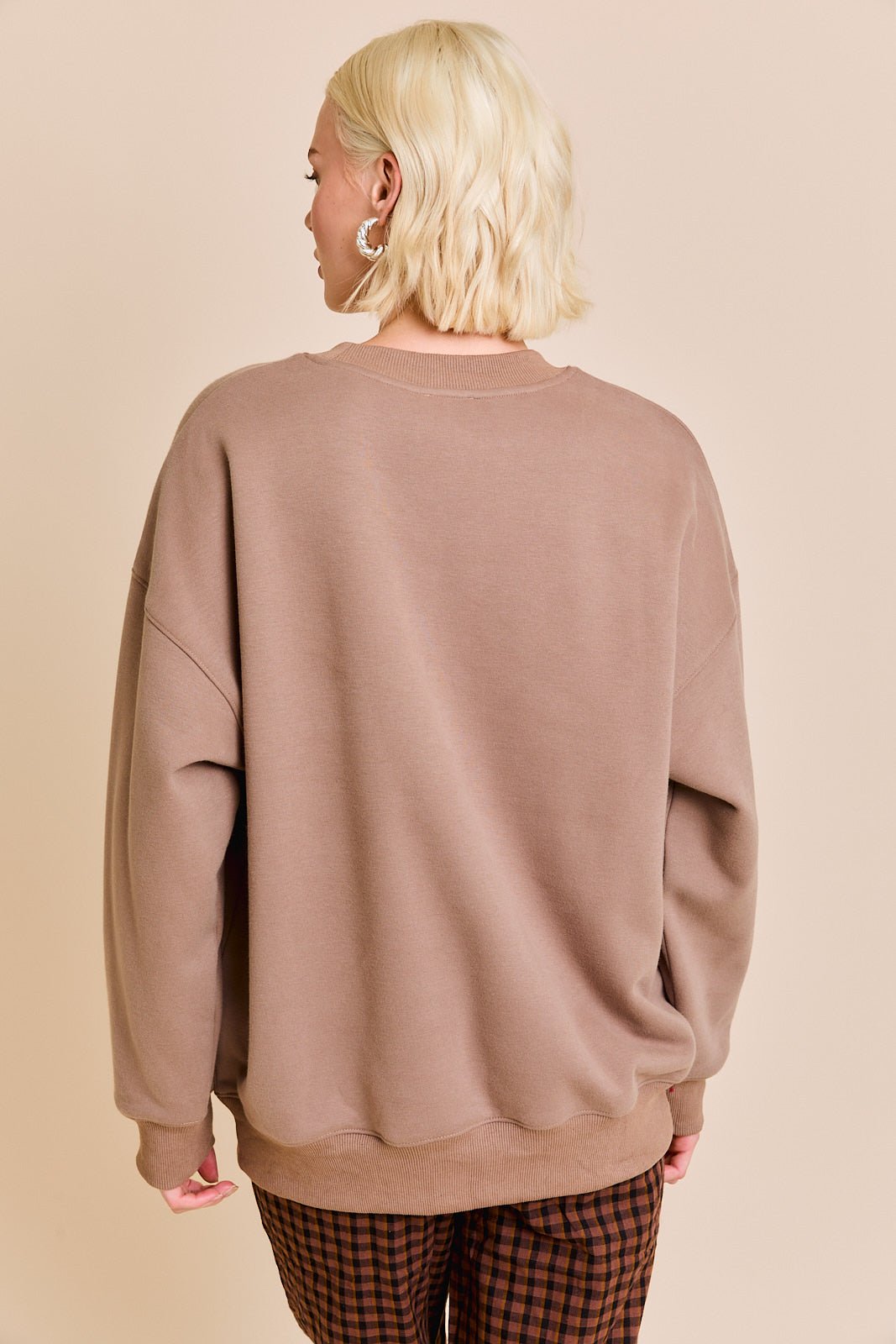 "NEW YORK" CREW NECK OVERSIZED SWEATSHIRT - Gopher Lane Boutique & Gifts