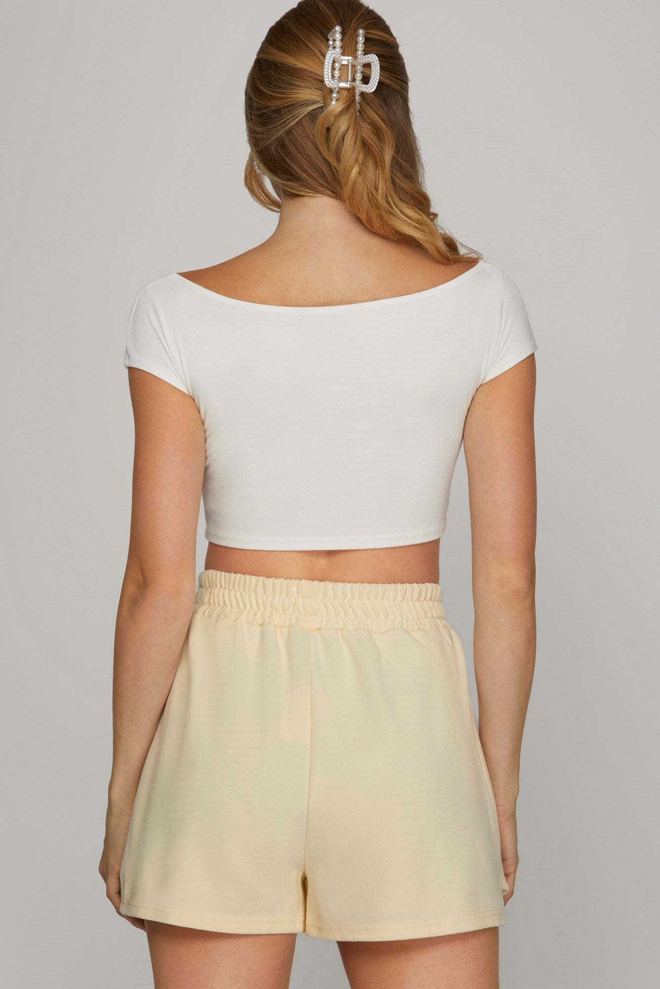 PEARL ACCENTED SHORT - Gopher Lane Boutique & Gifts