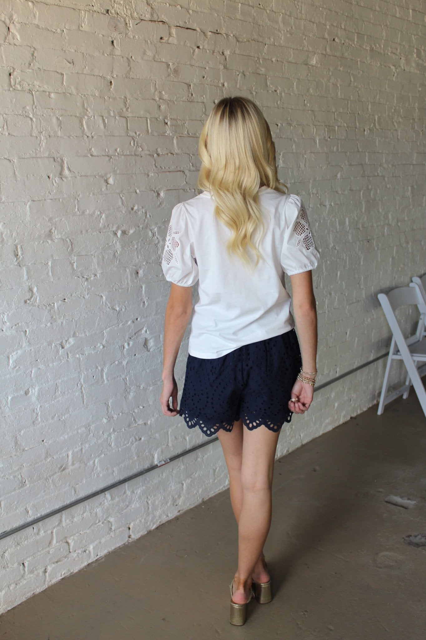 SCALLOPED CHARM SHORT - Gopher Lane Boutique & Gifts