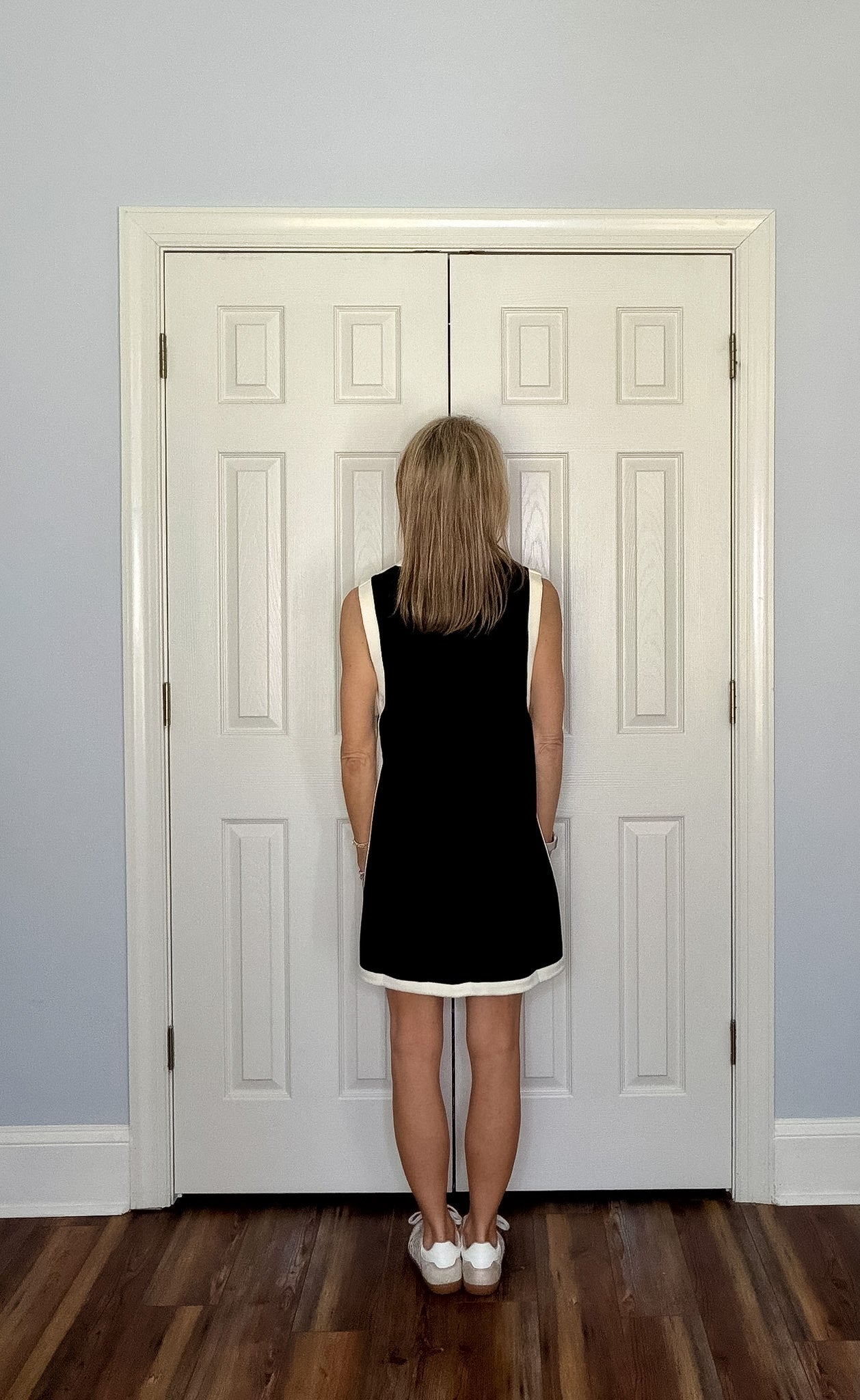 SLOANE SPORT DRESS - BLACK - Gopher Lane Boutique & Gifts