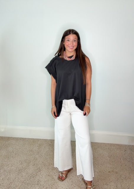 THE GRAYSEN RELAXED MUSCLE TEE BY KARLIE - Gopher Lane Boutique & Gifts