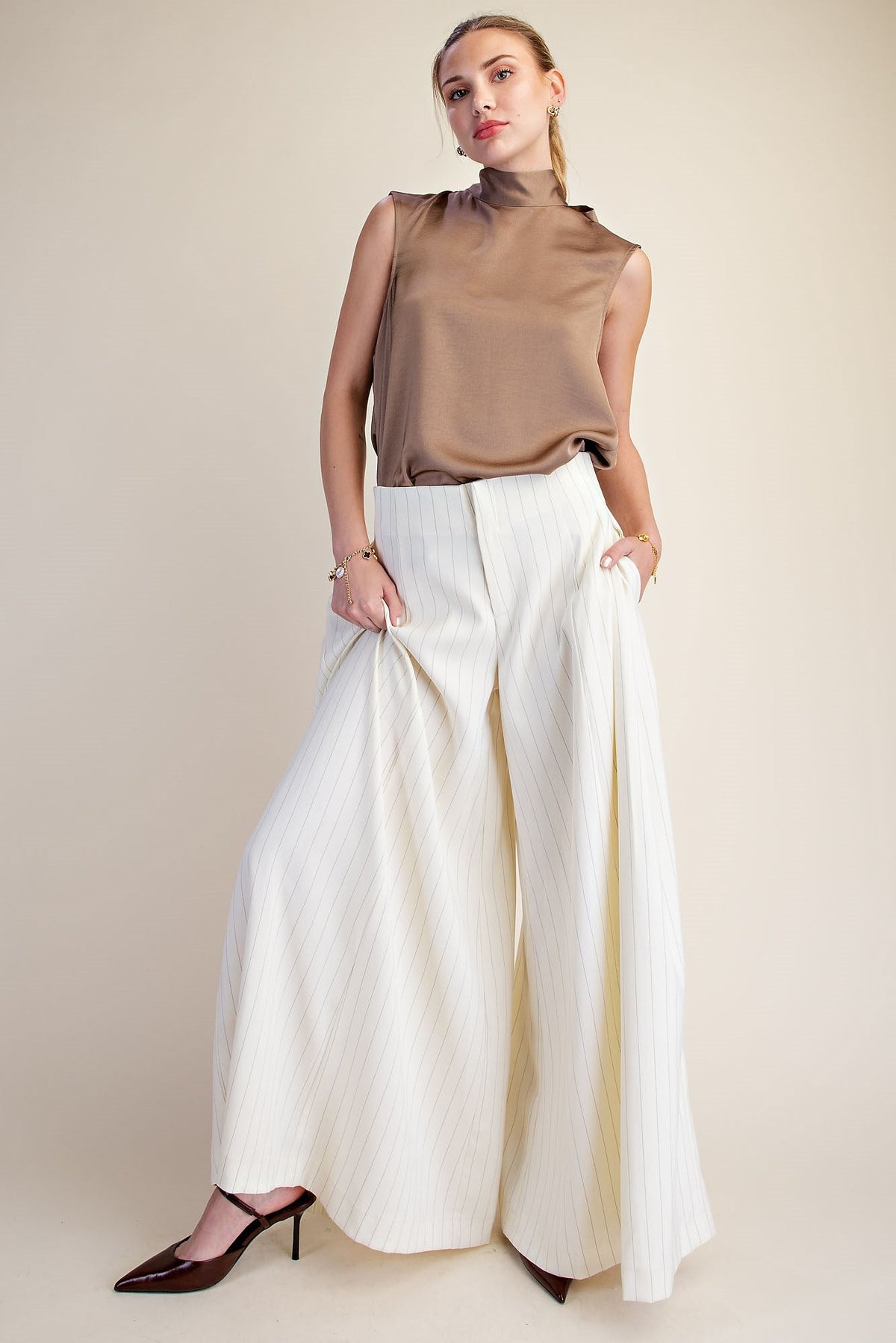 THE SIENNA STRIPED PANTS - Gopher Lane Boutique & Gifts